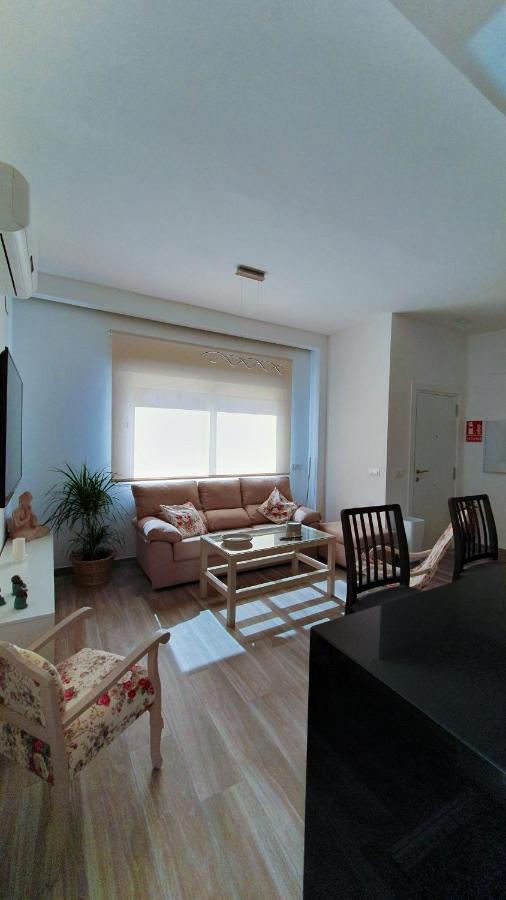 Tres Torres Apartamento Turistico Almoharin Екстериор снимка