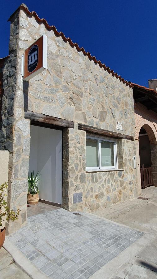 Tres Torres Apartamento Turistico Almoharin Екстериор снимка